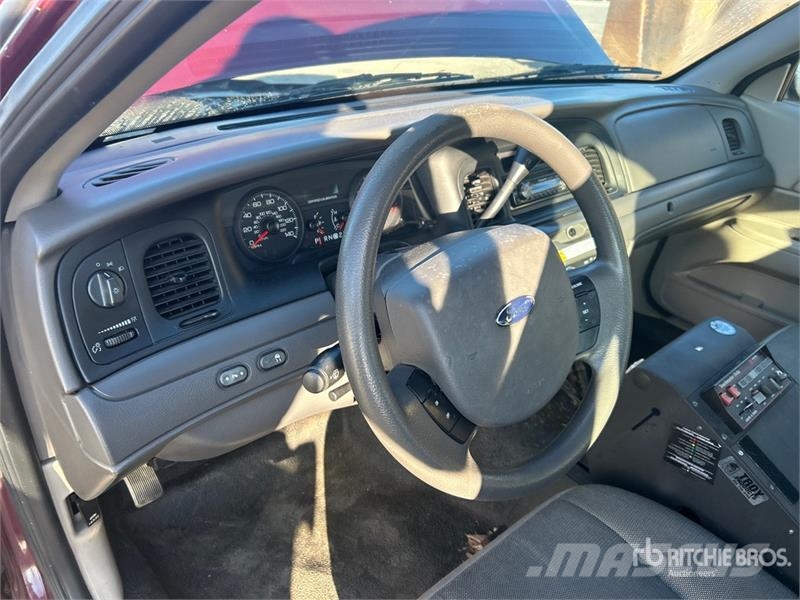 Ford Crown Victoria Voiture