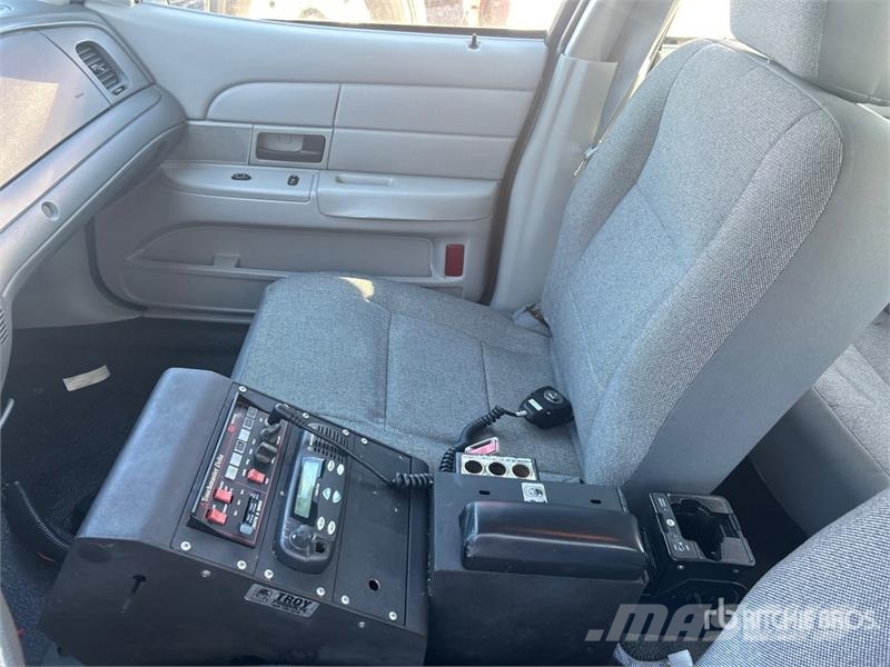 Ford Crown Victoria Voiture