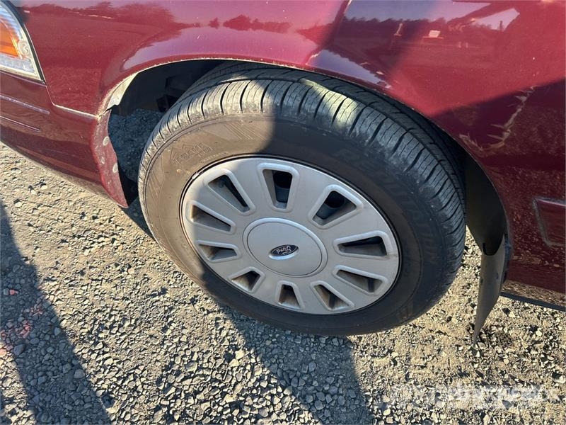 Ford Crown Victoria Voiture