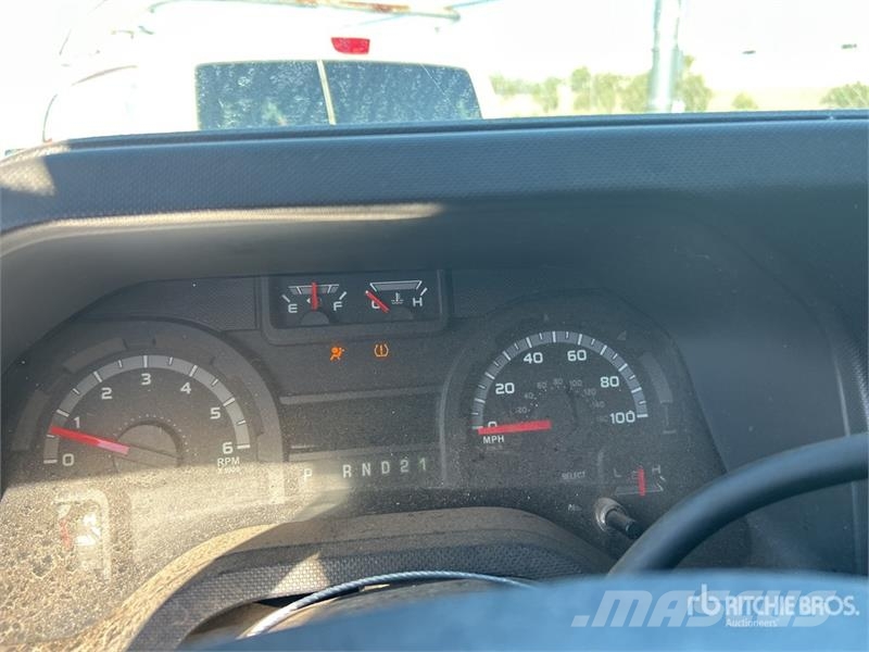 Ford E-150 Dostavna vozila / kombiji