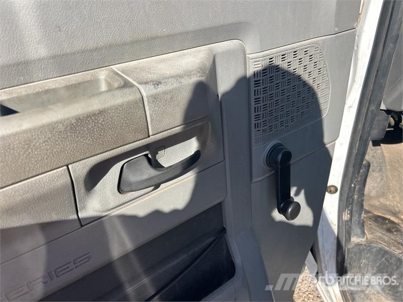 Ford E-150 Dostavna vozila / kombiji