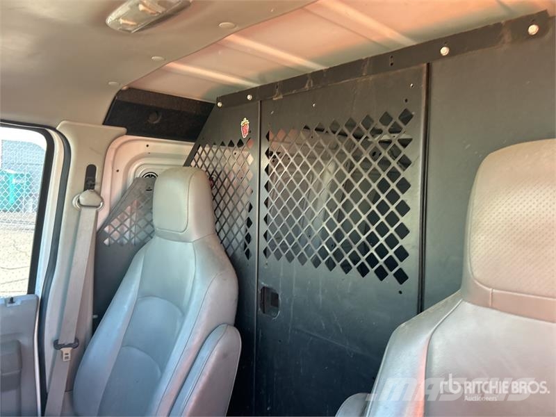 Ford E-150 Dostavna vozila / kombiji
