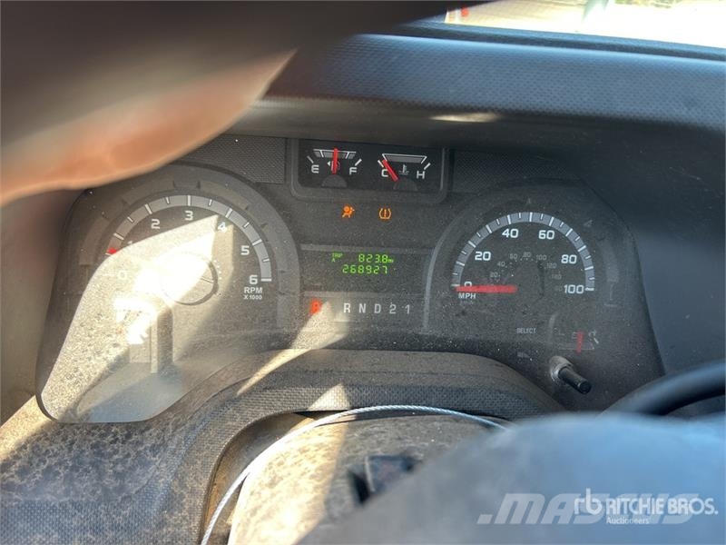 Ford E-150 Dostavna vozila / kombiji