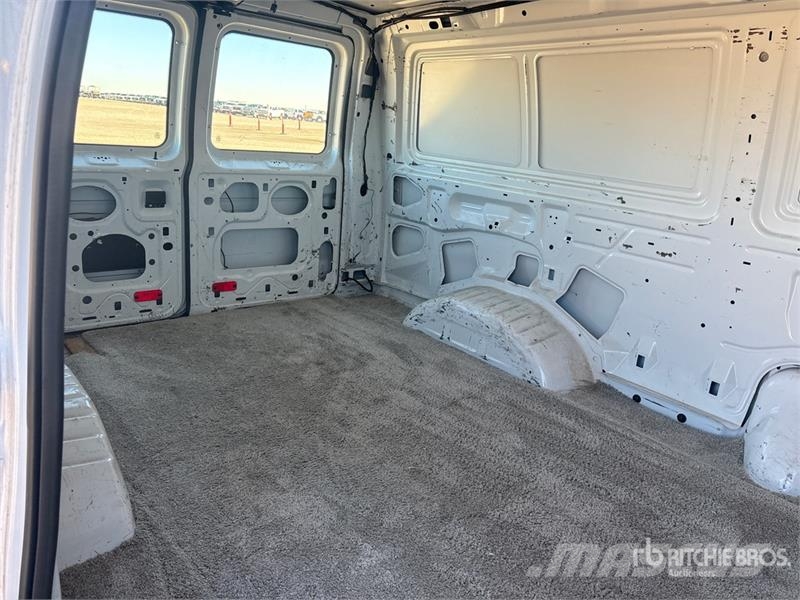 Ford E-250 Dostavna vozila / kombiji