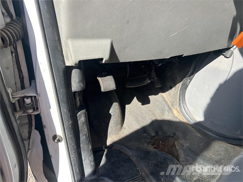 Ford E-350 Utilitaire