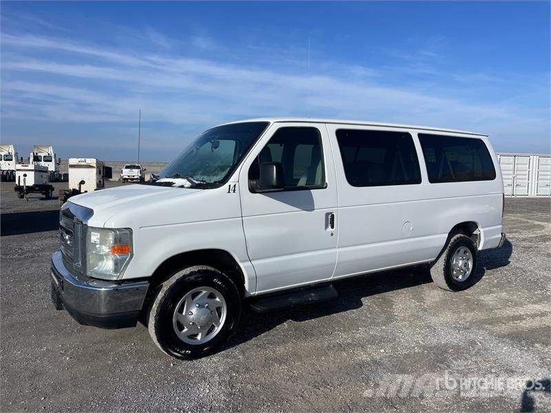 Ford E-350 11 Passenger Van Krovininiai furgonai