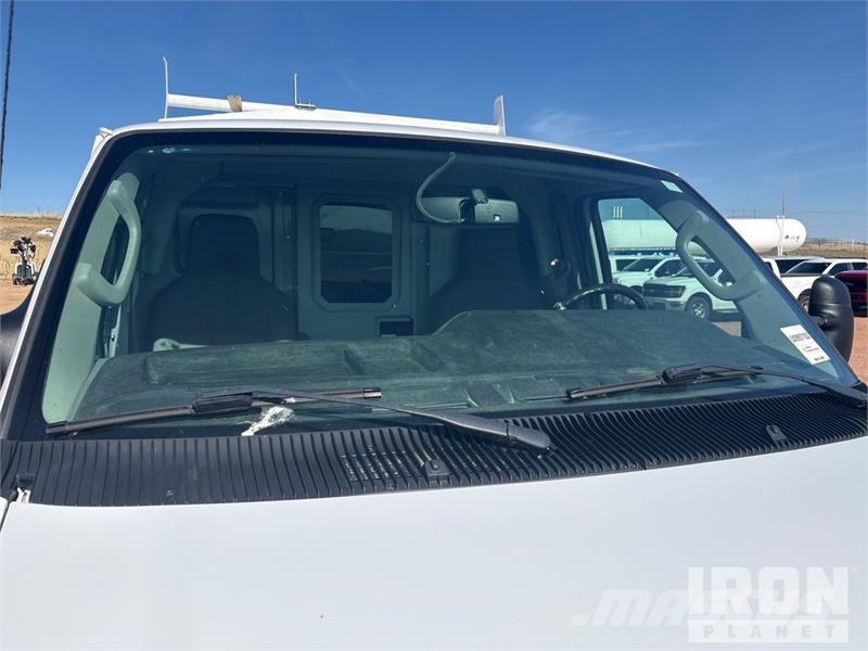Ford E-350 4x2 Utility Truck Prekucniki