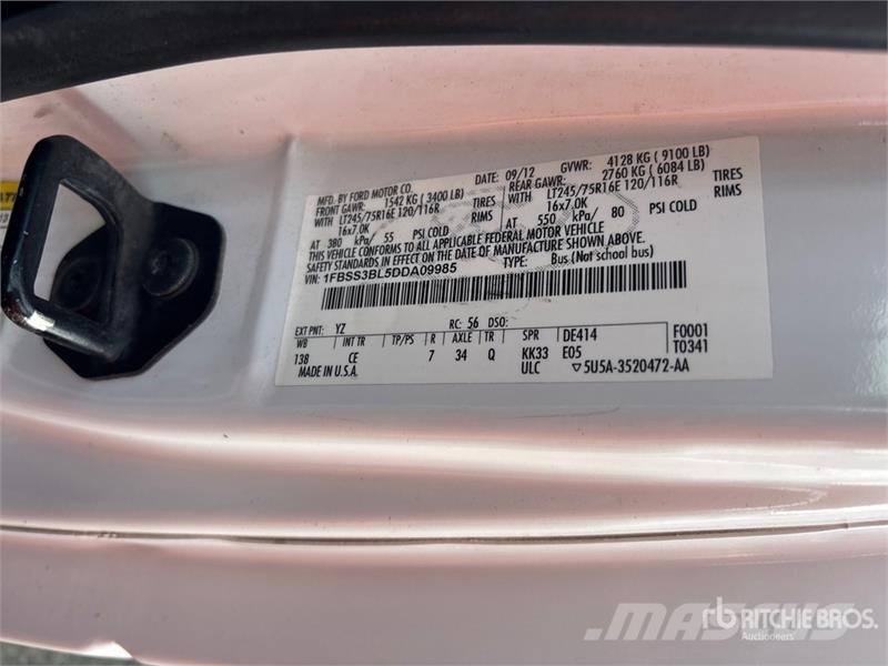 Ford E-350 Passenger Van Lätta skåpbilar