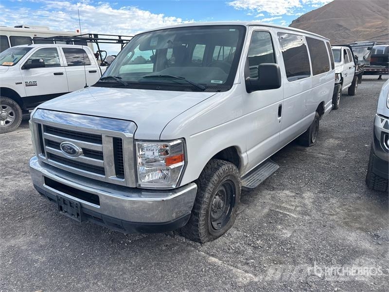 Ford E-350 Passenger Van Lätta skåpbilar
