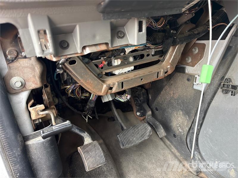 Ford E-350 Passenger Van 패널 화물차