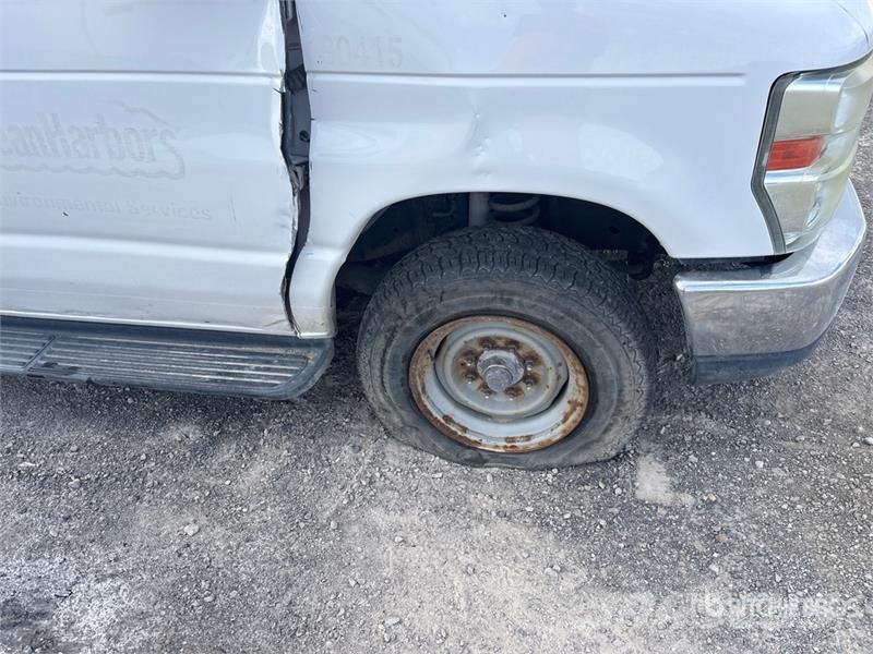 Ford E-350 Passenger Van Lätta skåpbilar