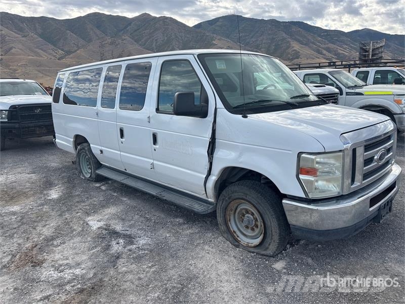 Ford E-350 Passenger Van Lätta skåpbilar