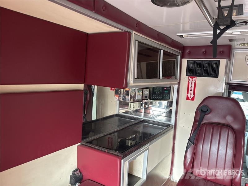 Ford E-450 4x2 Ambulance Mentőautók