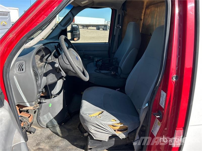 Ford E-450 4x2 Service Truck Kommunalt / generelt kjøretøy