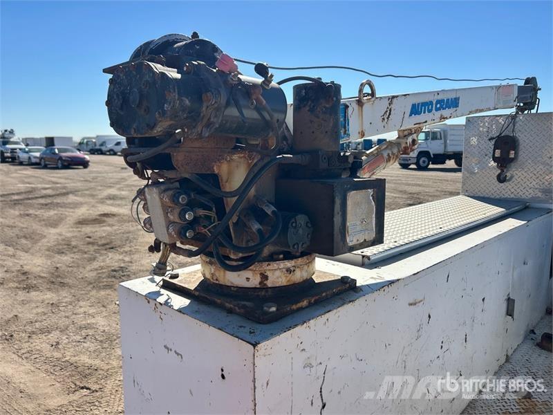 Ford E-450 4x2 Service Truck Kommunalt / generelt kjøretøy