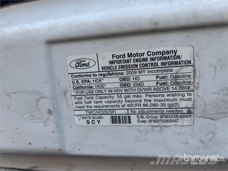 Ford E-450 4x2 Van Truck Skapbiler