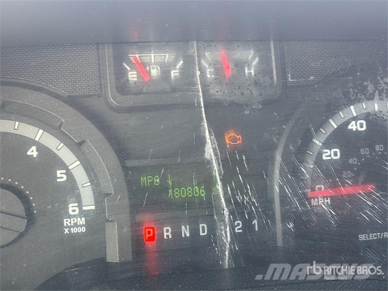 Ford E-450 4x2 Van Truck Skapbiler