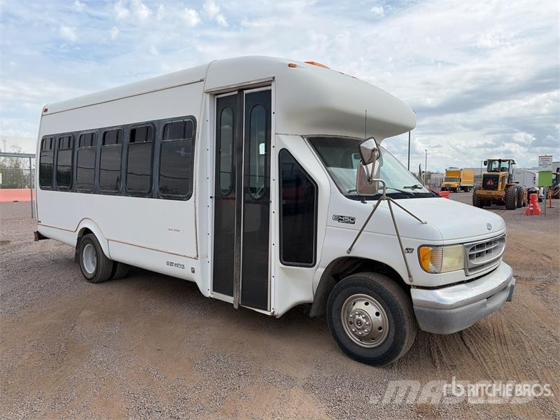 Ford E450 4x2 14-Seat Transit Bus Minibuses