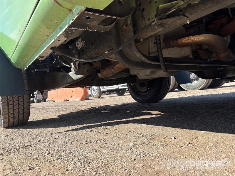 Ford E450 Bus Minibusse