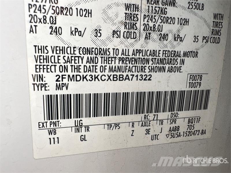 Ford EDGE 2WD SUV Automobili