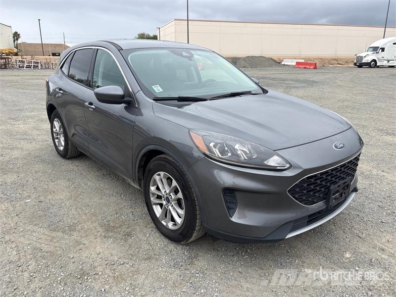 Ford Escape 2WD SUV Automašīnas
