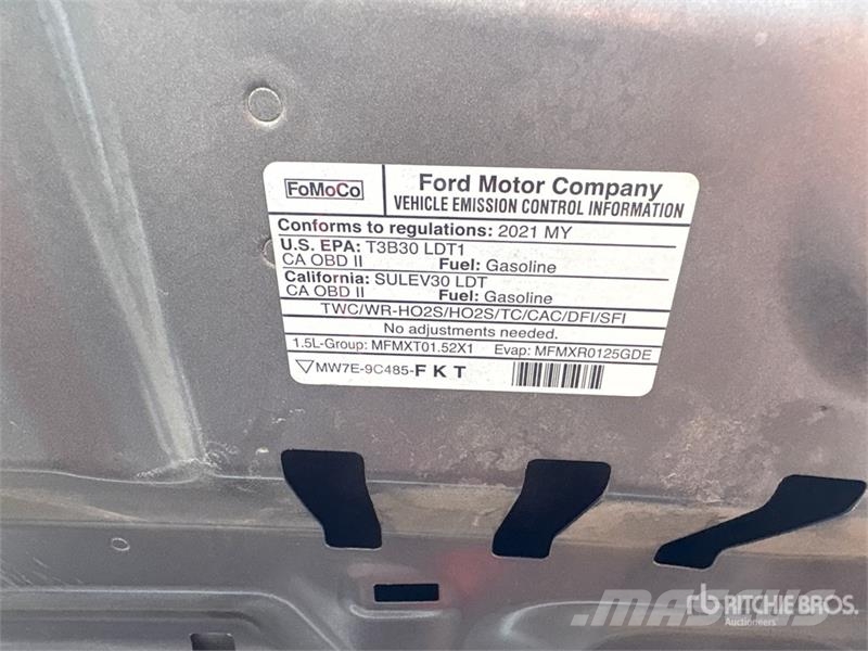 Ford Escape 2WD SUV Automašīnas