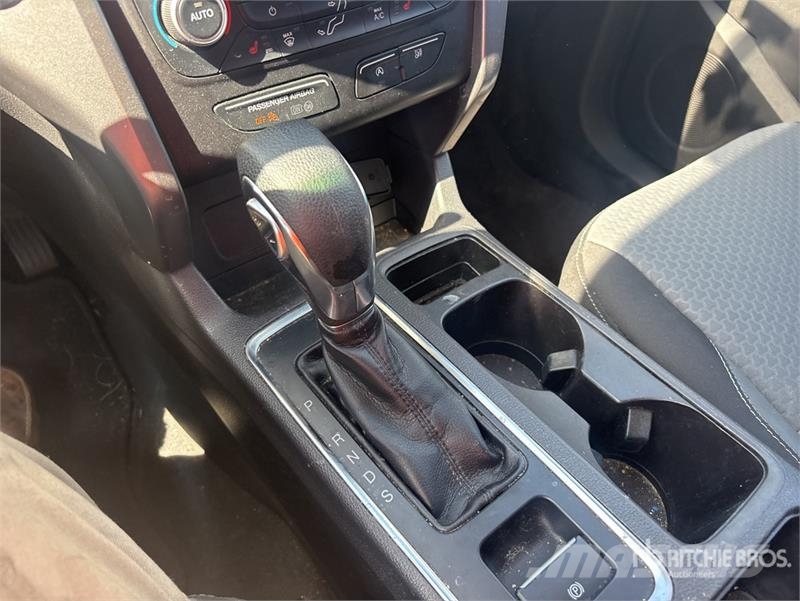 Ford Escape 4WD SUV Cars