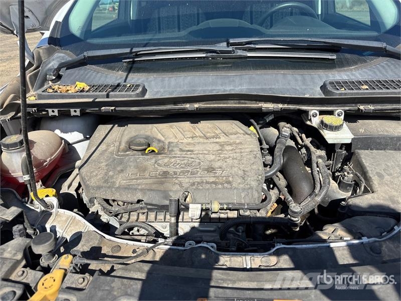 Ford Escape 4x4 SUV Automašīnas