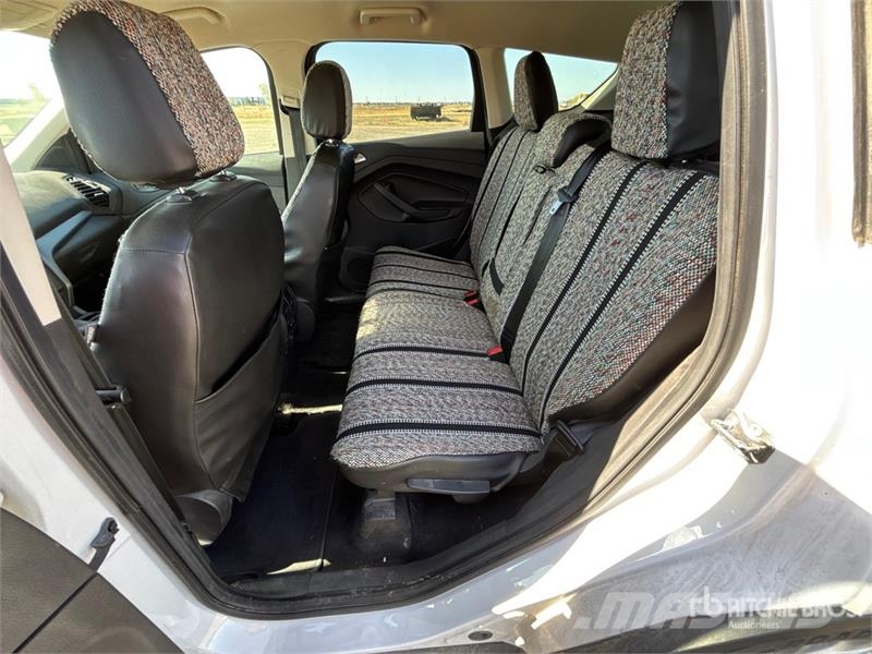 Ford Escape 4x4 SUV Automašīnas