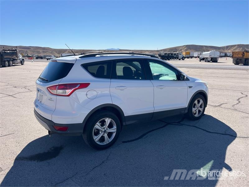 Ford Escape AWD SUV Автомобілі
