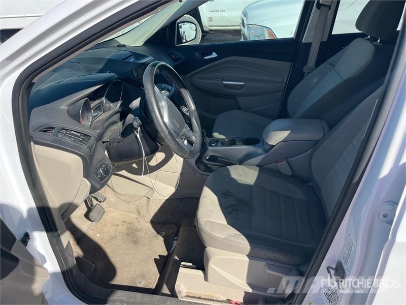 Ford Escape AWD SUV Автомобілі