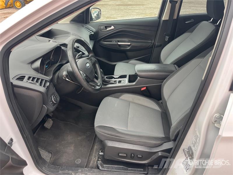 Ford Escape AWD SUV Автомобілі