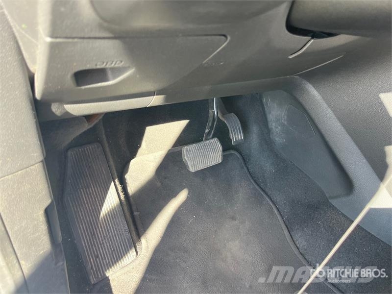 Ford Escape AWD SUV Автомобілі