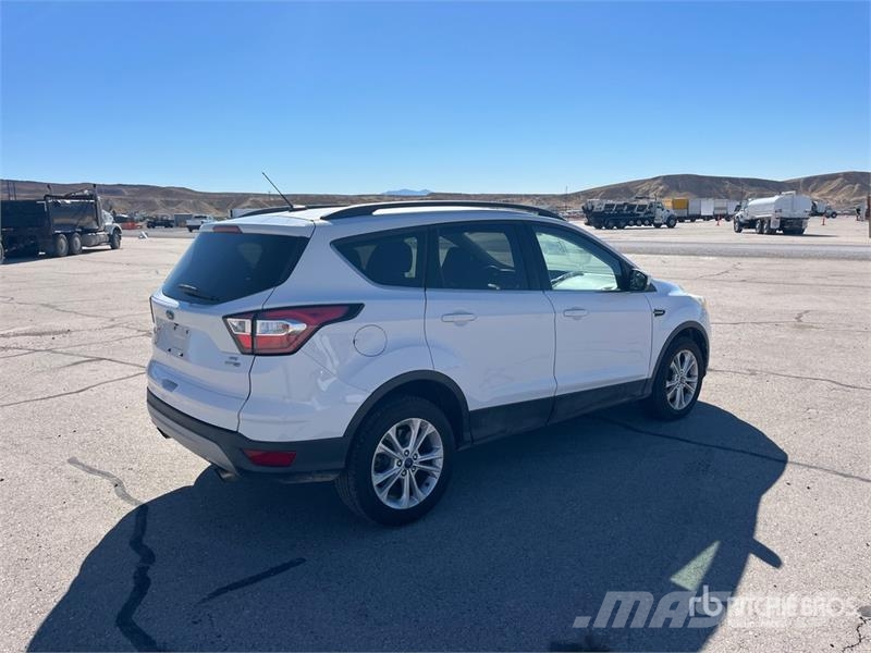 Ford Escape AWD SUV Автомобілі
