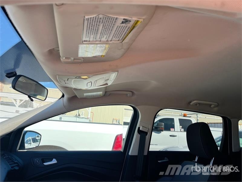 Ford Escape AWD SUV Автомобілі