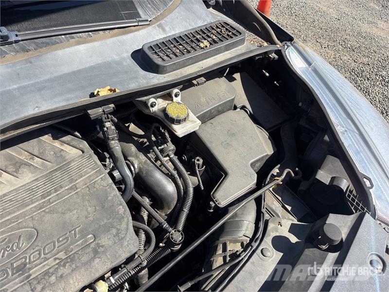 Ford Escape SE 2WD Ecoboost SUV 자동차