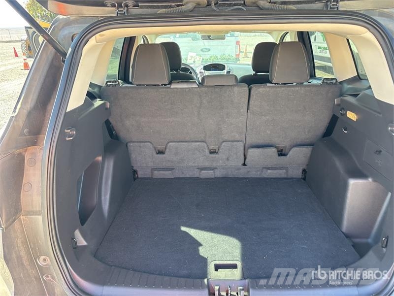 Ford Escape SE 2WD Ecoboost SUV 자동차