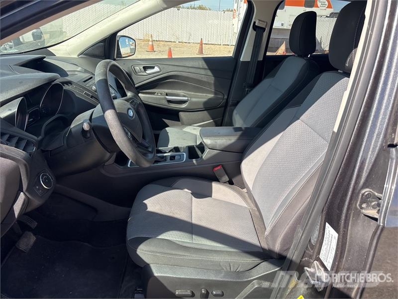 Ford Escape SE 2WD Ecoboost SUV 자동차