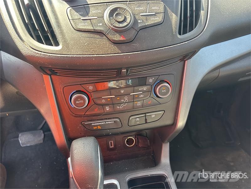 Ford Escape SE 2WD Ecoboost SUV 자동차