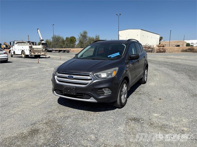 Ford Escape Se 2WD SUV 자동차