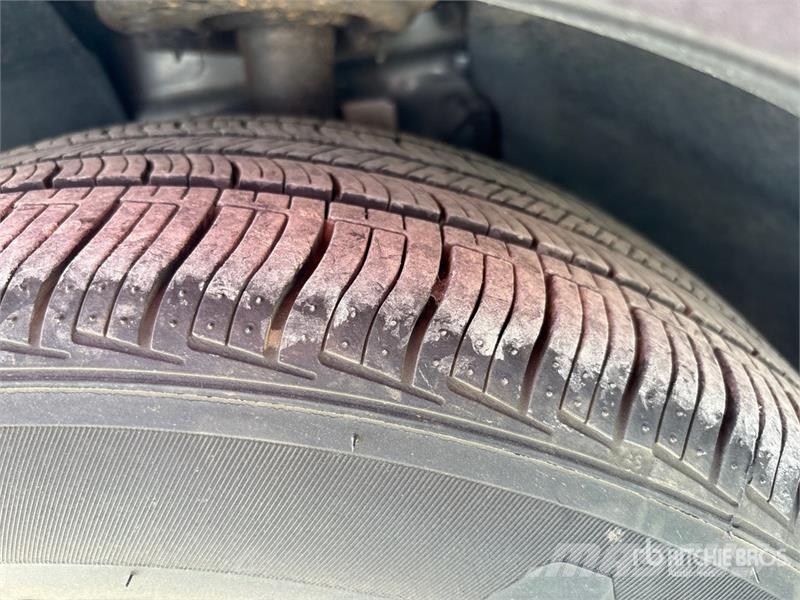 Ford Escape Se 2WD SUV 자동차