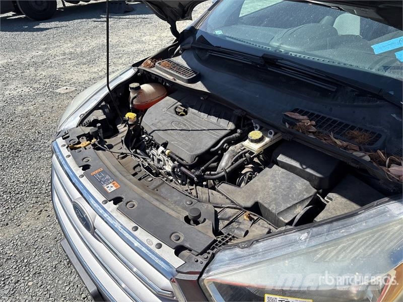 Ford Escape Se 2WD SUV 자동차