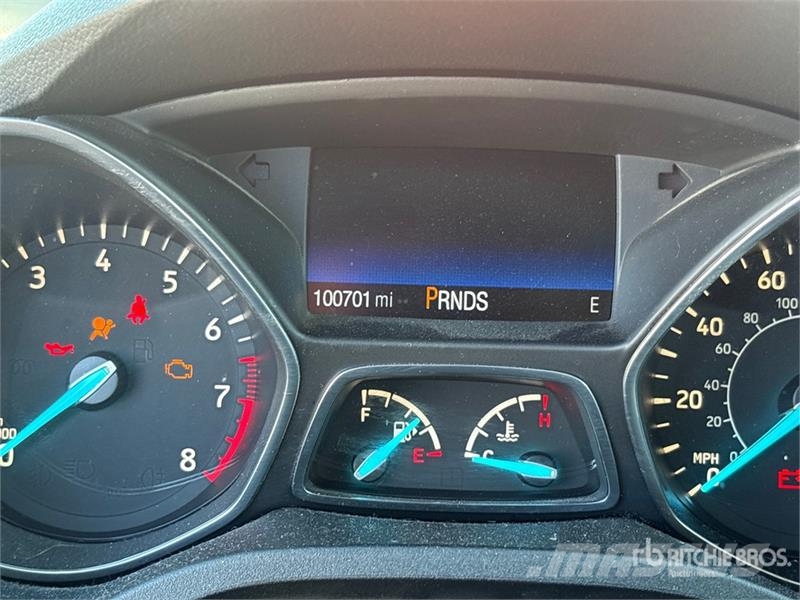 Ford Escape SE 2WD SUV Automašīnas