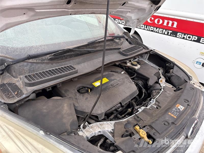 Ford Escape SE 2WD SUV 汽车