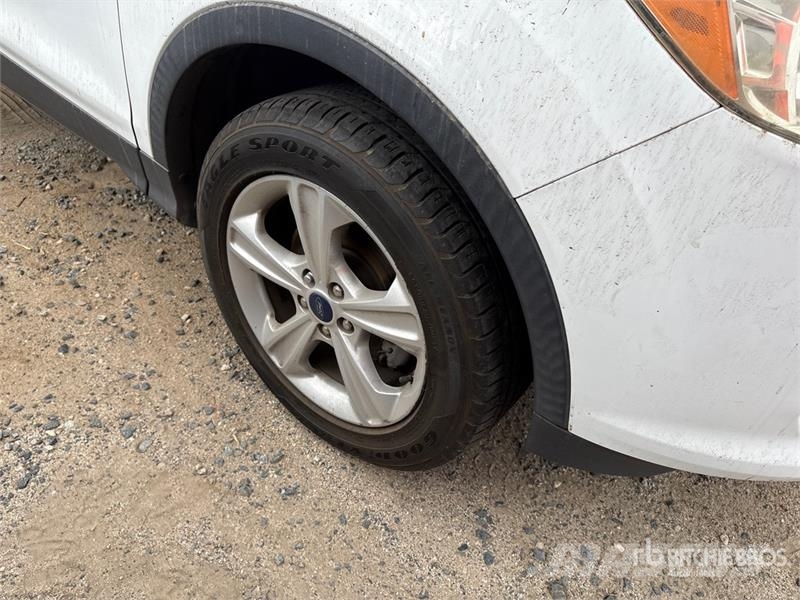 Ford Escape SE 2WD SUV 汽车