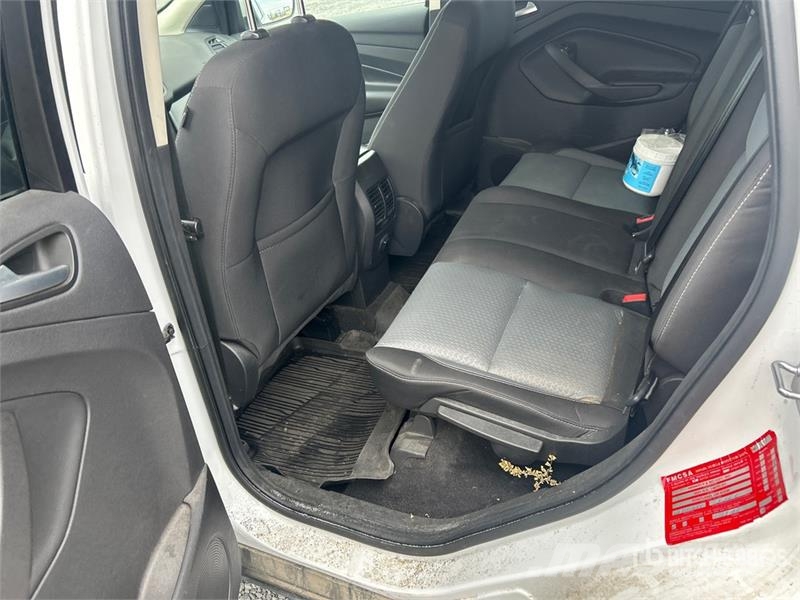 Ford Escape SE 4WD SUV 汽车