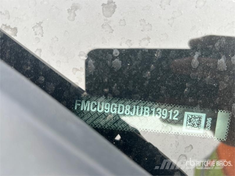 Ford Escape SE 4WD SUV 汽车