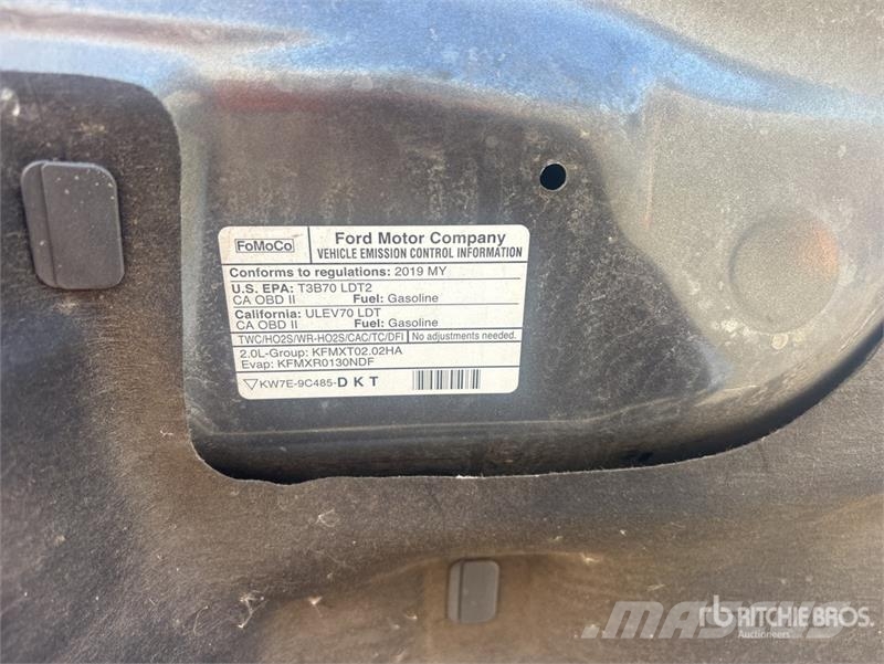 Ford Escape SE Eccoboost 2WD SUV 自動車