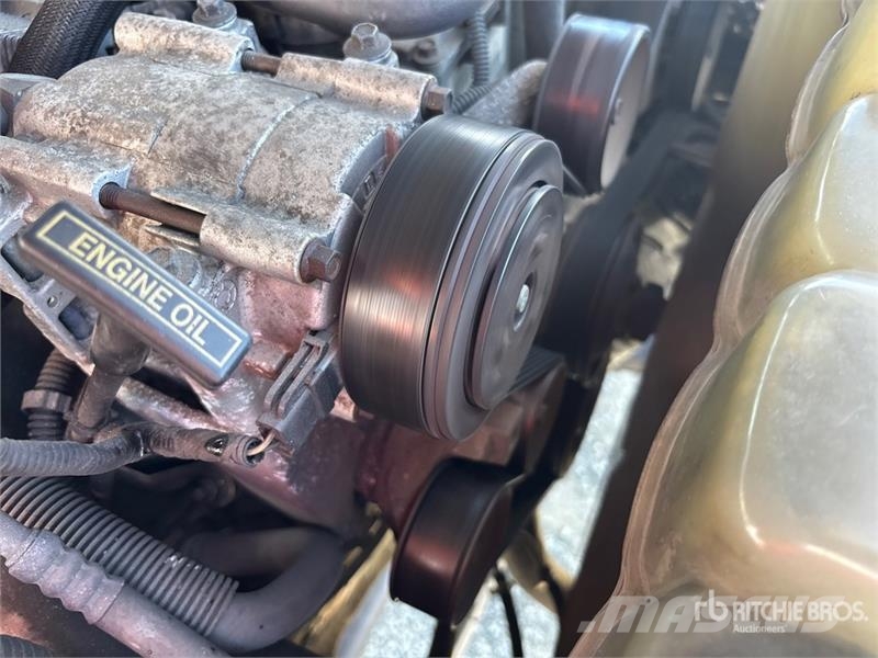 Ford Excursion 4WD SUV Voiture