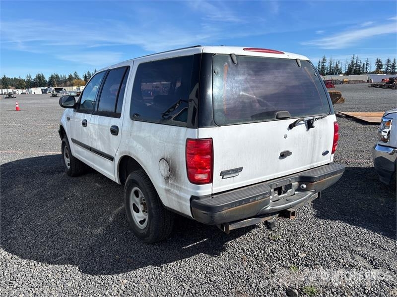 Ford Expedition 4WD SUV (Inoperable) Avtomobili